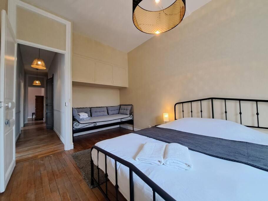 Perth, Bel Appartement Lumineux Reims Extérieur photo